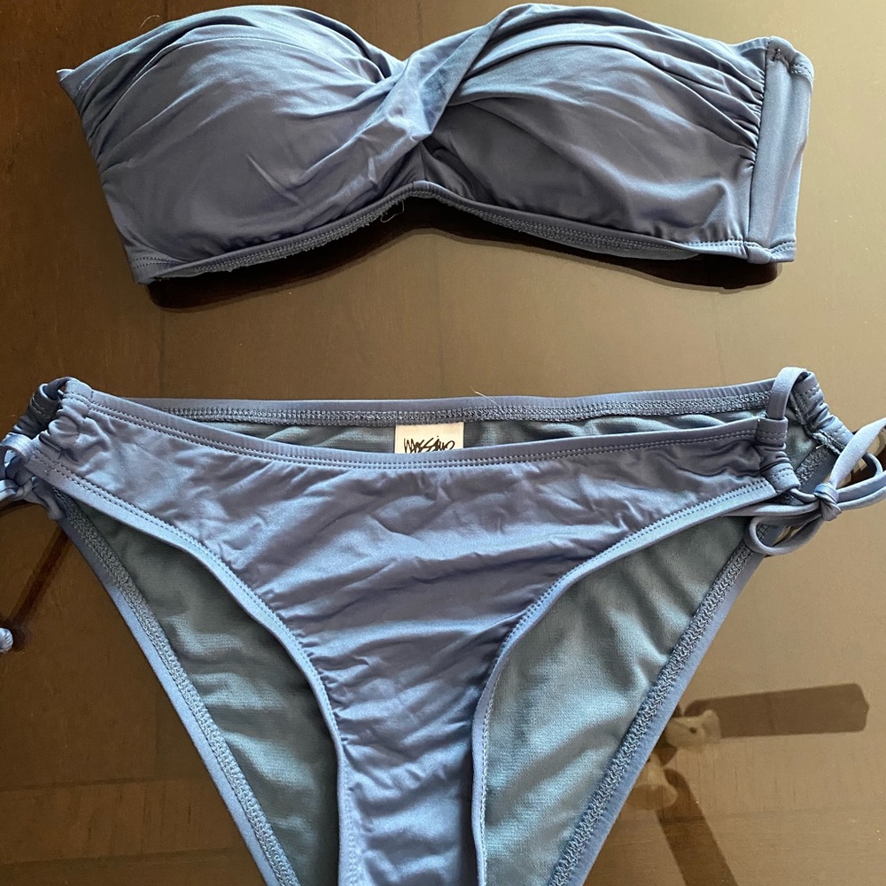 Bathing suit